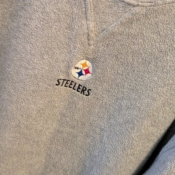 D2- NFL STEELERS Sweatshirt - Picture 2 of 4